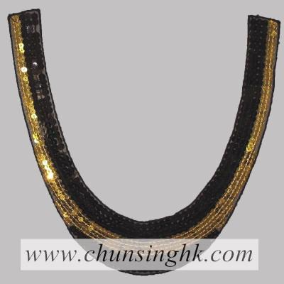 beads collar (collier de perles)