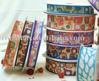 High quality ribbon ,good for decorating (Ruban de haute qualité, bon pour la décoration)