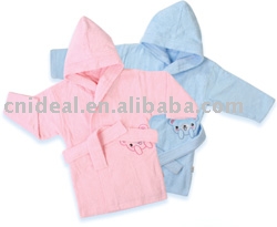 children`s bathrobe (Children `s peignoir)