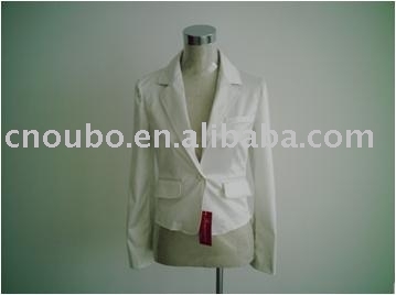 Girl`s suit (Girl `s costume)