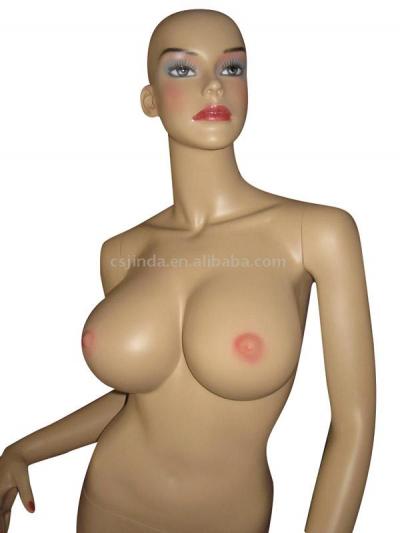 Female Mannequin (Femme Mannequin)