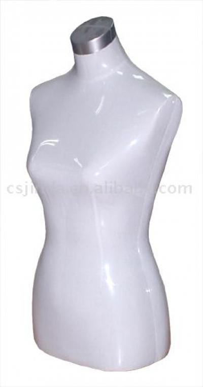 Female Mannequin (Femme Mannequin)