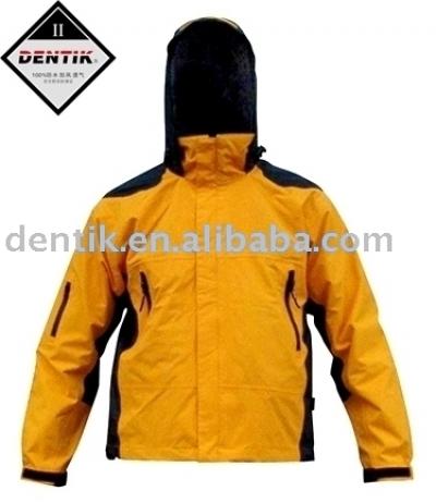 3-layer outdoor clothing