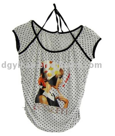 lady`s fashionable top (Lady `s top à la mode)