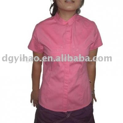 Lady`s short -sleeve blouse (Lady `s blouse à manches courtes)