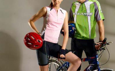 cycling wear (cycling wear)