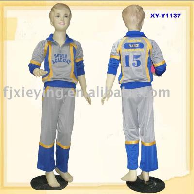 Boy`s active jogging set (Boy `S активный набор бега)