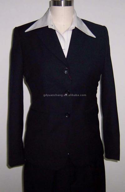 Ladies` suit (Ladies `costume)