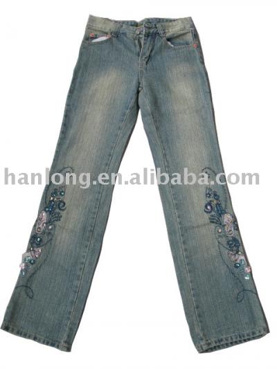 Lady`s jeans with flower embroidery (Lady `s джинсы с вышивкой цветок)