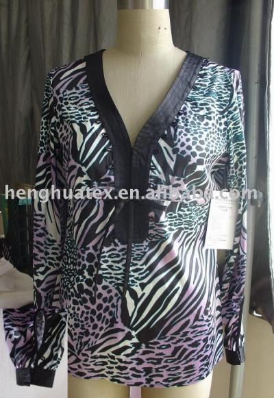 women`s blouse (Women `s blouse)