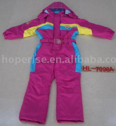 girl`s ski suit (girl `s des vêtements de ski)