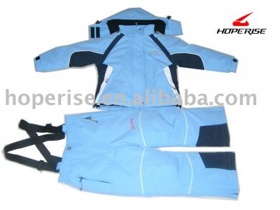 Girls` ski suit (GIRLS `vêtements de ski)