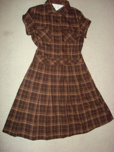 Ladies dress (Mesdames robe)