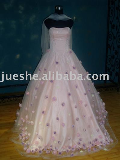 wedding dress (Wedding Dress)