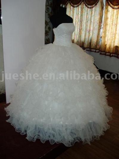 wedding dress (wedding dress)