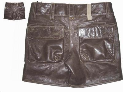 leather short pants (leather short pants)