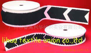 self-adhesive fastening tape (ruban auto-adhésif de fixation)