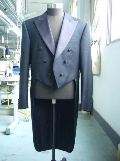 men`s suit