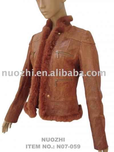 Fashion coat With Rabbit Fur (Мода пальто с меховой кролик)