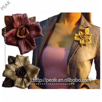 leather flower (cuir fleur)