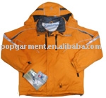 Fashion men`s ski jackets (Mode pour hommes vestes de ski)