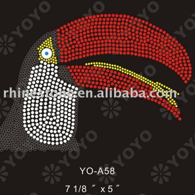 Iron on parrot rhinestone motif for T-Shirt and Garment (Железные на Parrot Rhinestone мотивом для футболки и одежда)