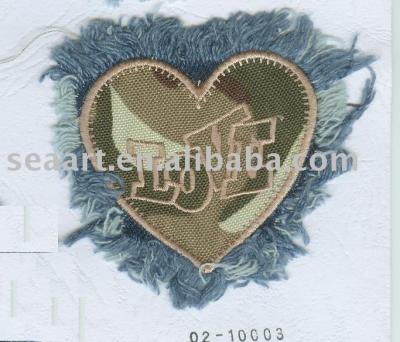 applique embroidery (Applique broderie)