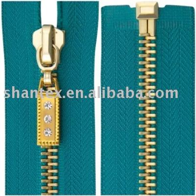 5# brass zipper with rhinestone puller (5 # латунной молнией с Rhinestone съемник)