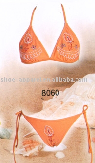 swimming wear (swimming wear)
