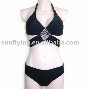 Swimming Costume/Bikini (Maillot de bain / Bikini)