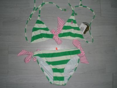 brand fashion swimwear (marque de mode de maillots de bain)