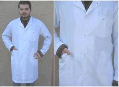 Lab Coat - Metal Press Buttons (Lab Coat - Boutons en métal de presse)