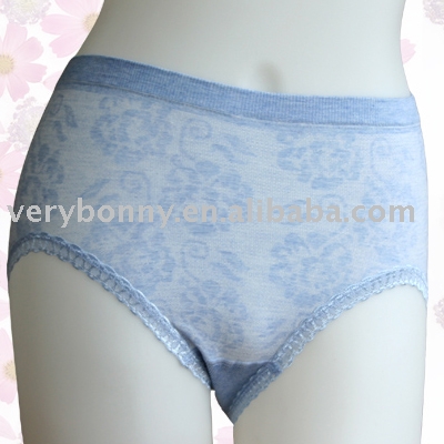 Jacquard Seamless Printed Lace Briefs (Imprimé dentelle Jacquard Seamless Briefs)