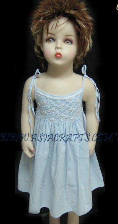 Hand Smocked Dress For Children, Unique And Creative (Рука копченой Платья Для детей, уникальных и творческих)