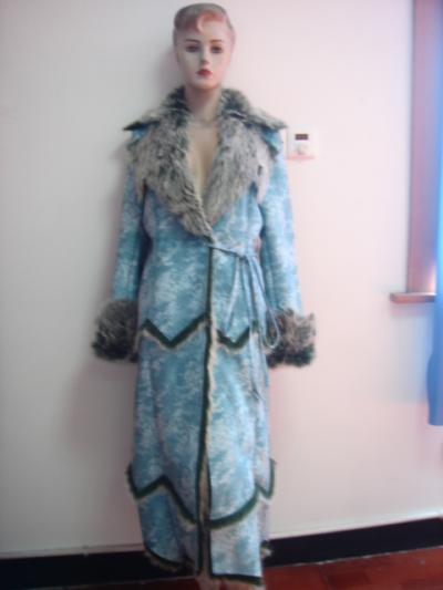 faux fur coat (faux fur coat)