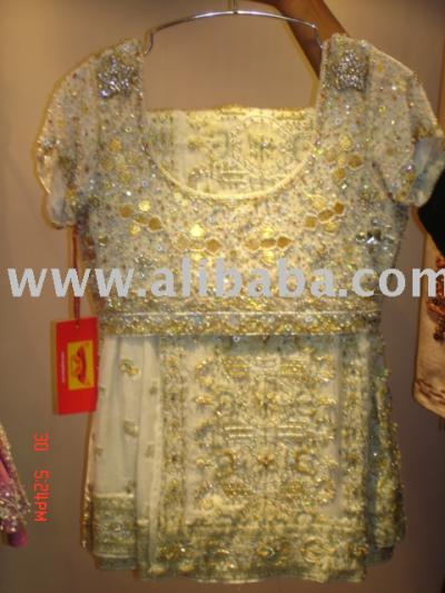 Party And Wedding Wear (Party und Wedding Wear)