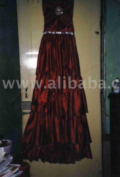 Red Evening Dress (Red Evening Dress)