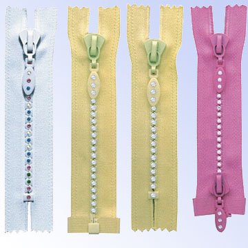 Quality Rhinestone Zippers Available In Different Colors (Quality Rhinestone Zippers Available In Different Colors)