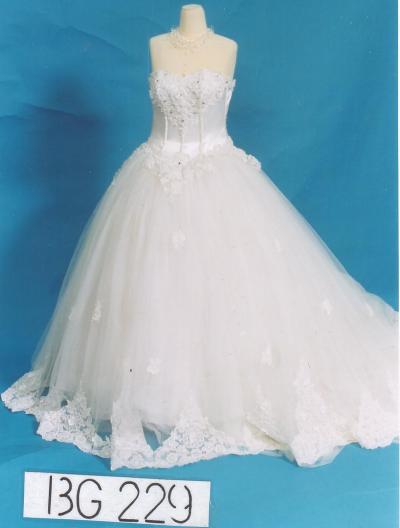 Bridal Gowns (Brautkleider)
