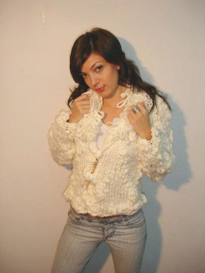 Hand Knitted Wool Sweater (Ручной вязки шерстяной свитер)