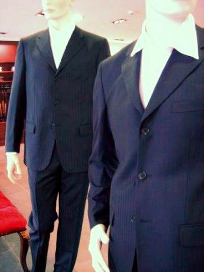 Valentino Men Suits (Valentino Men Suits)