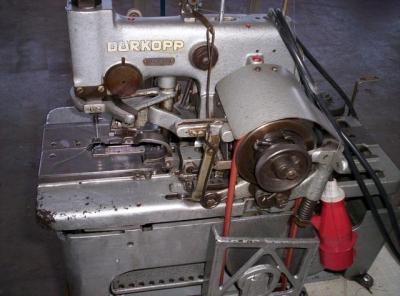 Used Durkopp Adler Eyelet Buttonholing Machine (Gebraucht Dürkopp Adler Öse Buttonholing Machine)