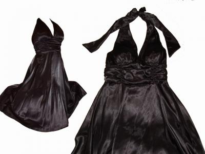 Satin Dress (Robe en satin)