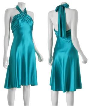 Satin Dress (Robe en satin)