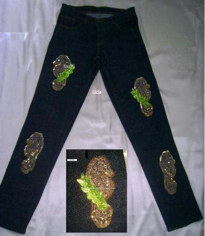 Hand Embroidered Ladies Jeans (Broderie Main Ladies Jeans)