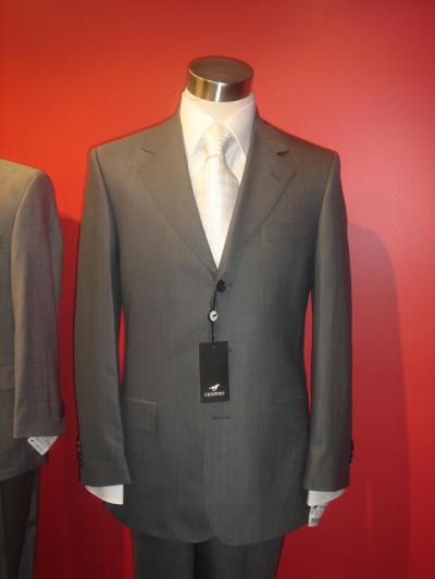 Men`s Suit (MEN `S Suit)