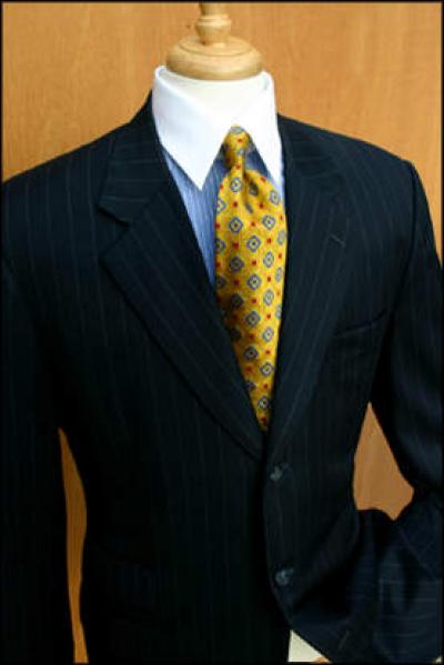 Tailor Made Suits / Tailor Made Shirts (Tailor Made Suits / Masshemden)