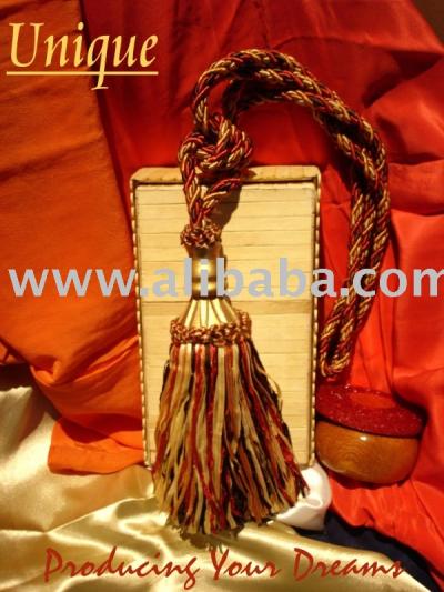 Tassel (Tassel)