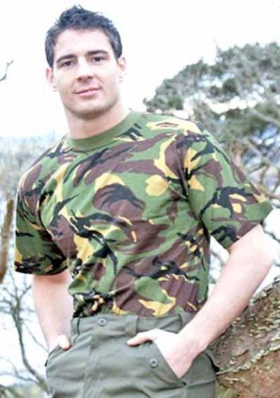 Camouflage T-Shirt (Camouflage T-Shirt)