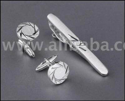 925k Silver Cuff Link %26 Tie Holders (925k Silver Cuff Link %26 Tie Holders)